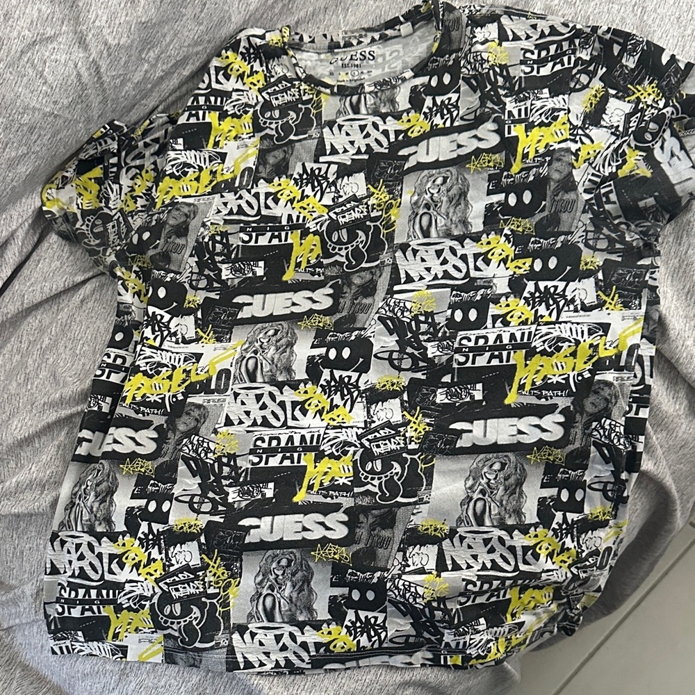 Guess Urban Graphic Tee in Black, White, and Yellow